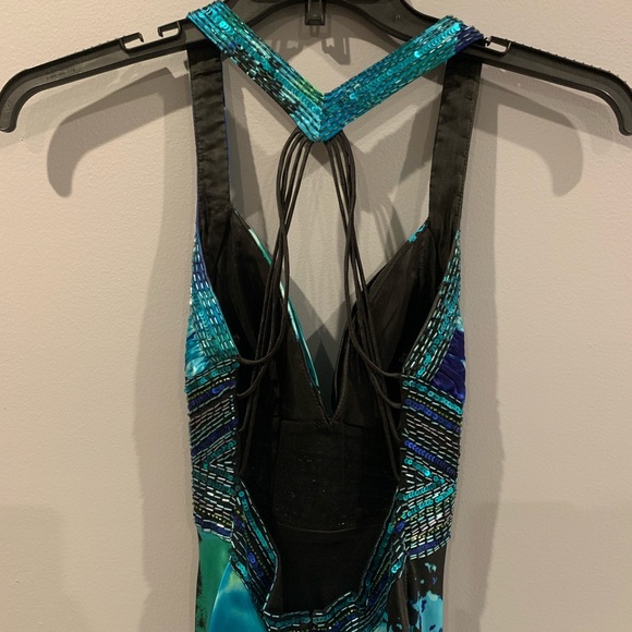 Cache Prom Dress - Picture 5 of 6